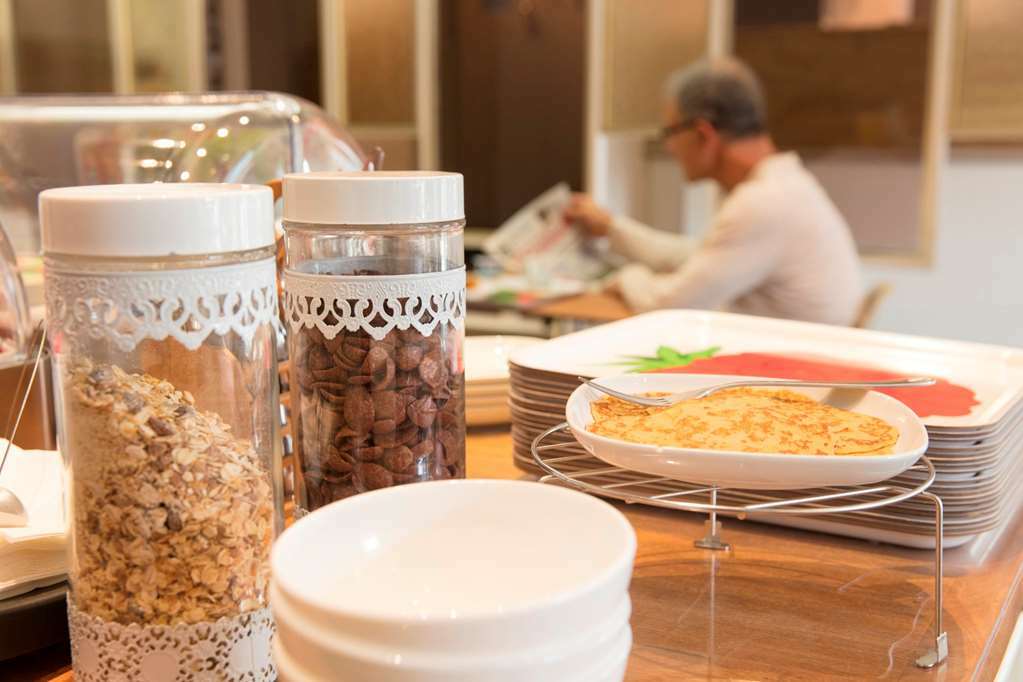 Cit'Hotel Limoges Centre - Lion D'Or Restaurang bild